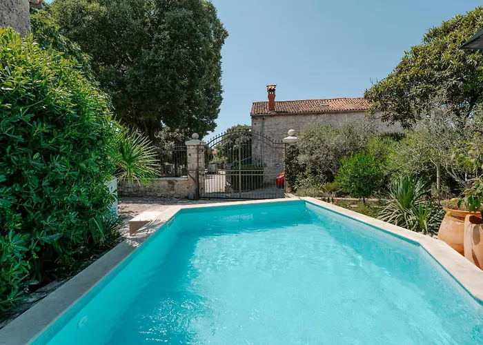 Istrian Garden Villa *