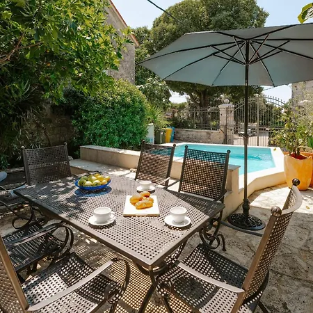 빌라 Istrian Garden *